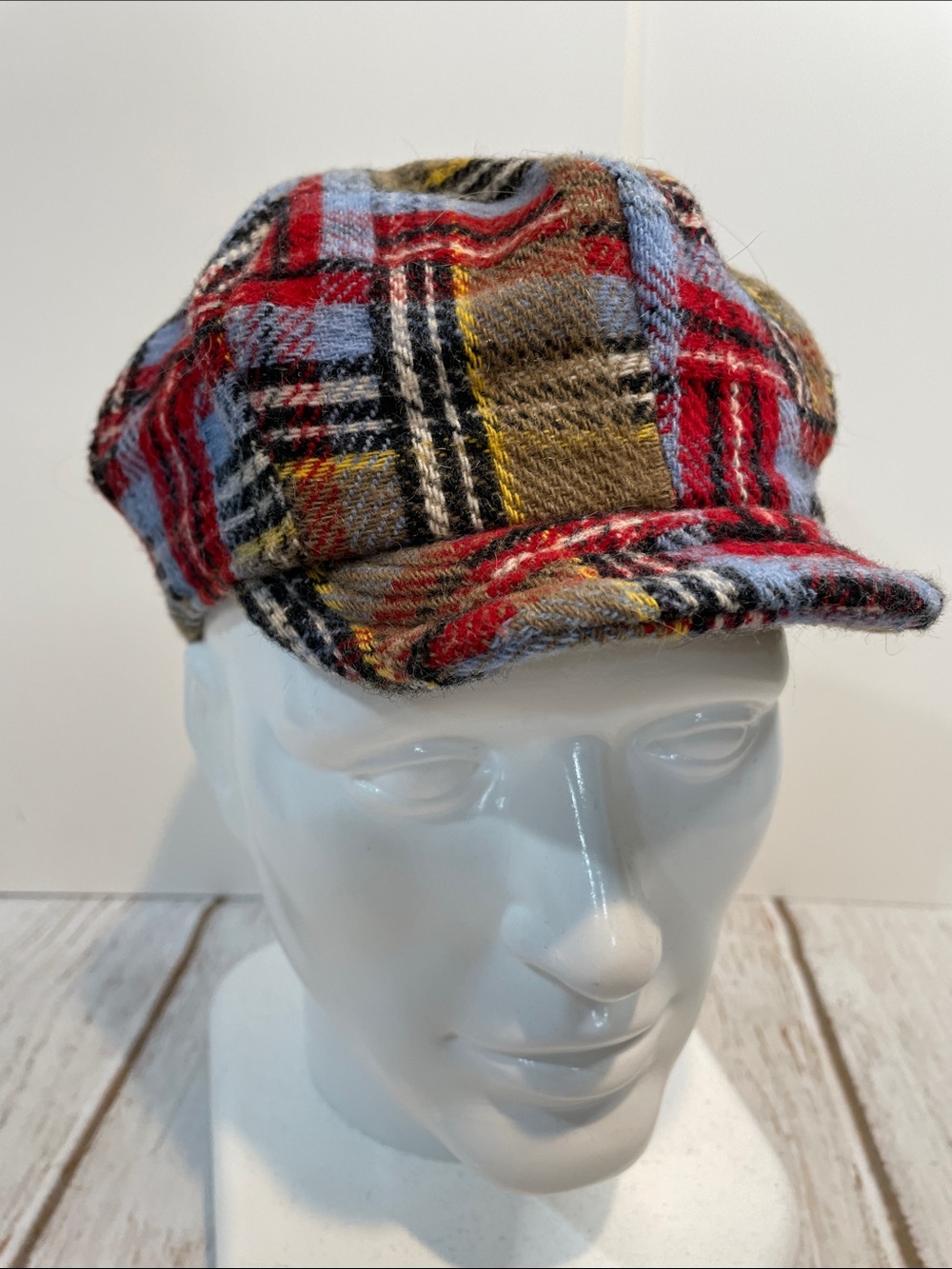Vera Bradley Plaid Wool Hat Newsboy Style Cap - Red Blue Tan Multicolor RARE